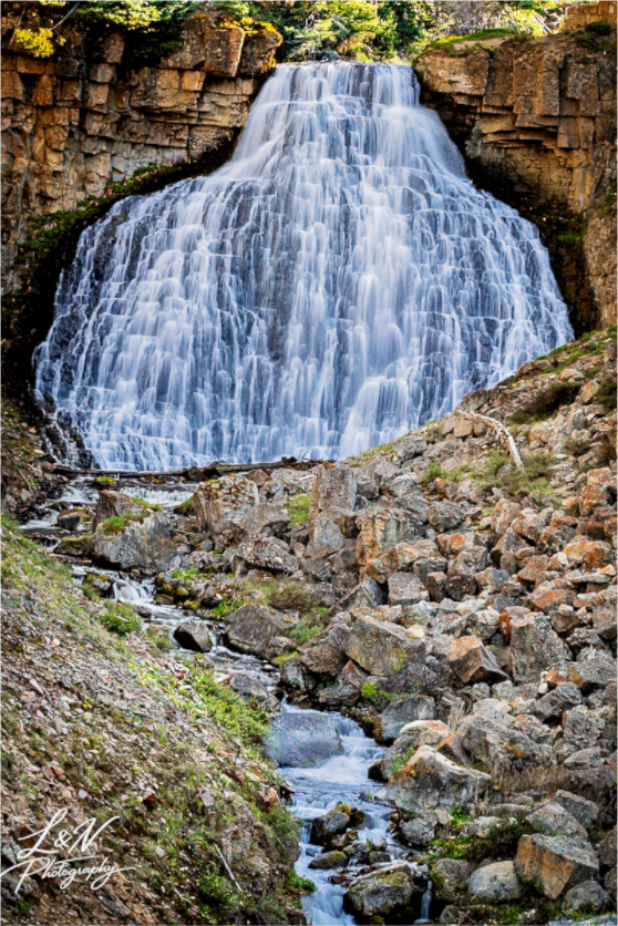 Main image Rustic Falls – Yellowstone National Park